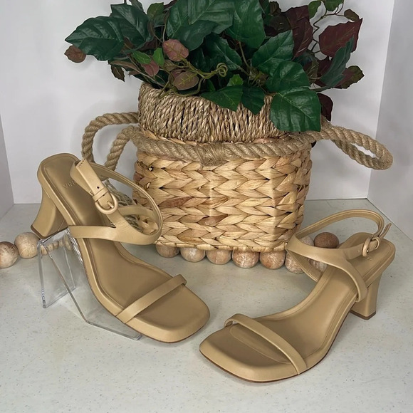 Vince Luella Ankle Strap Sandal (Women) Sz 8 Color/ Blonde - Picture 2 of 11